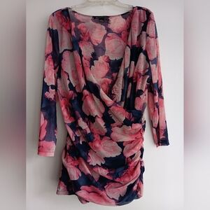 🚨INC International Concepts Pink and Navy Floral Blouse